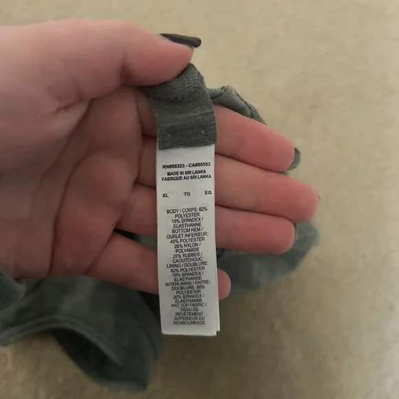 Nike gray sports bra - Picture 3 of 3